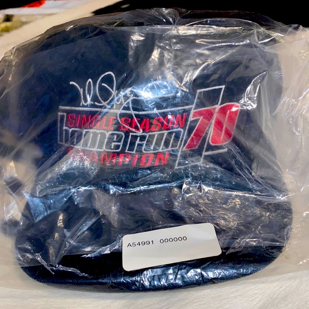 Vintage 90s Mark McGwire Single Season 70 Home Runs Champion Snapback Cap